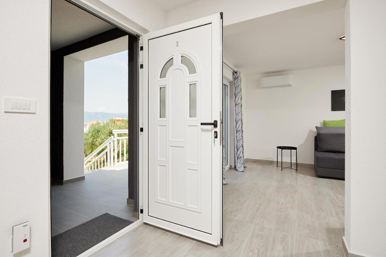 Apartman Adrian2 *